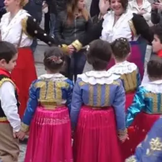 A Civita si celebrano i colori della cultura arbereshe