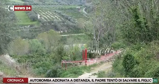 L'autobomba a Limbadi azionata a distanza: il padre tentò di salvare il figlio – VIDEO