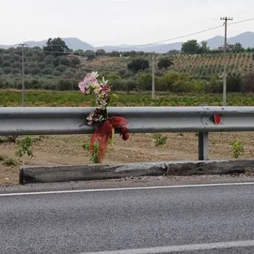 “Basta Vittime Sulla Strada Statale 106” attiva numero per segnalazioni