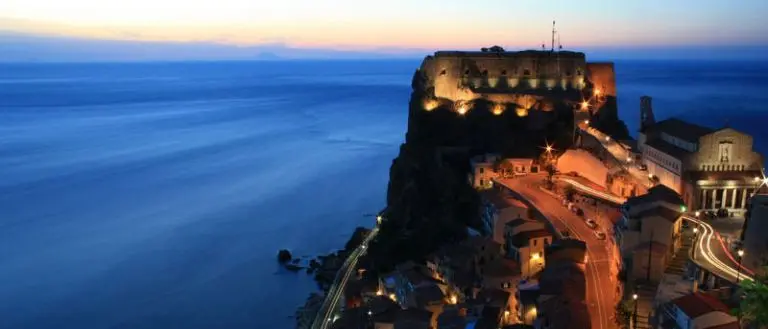 La ‘ndrangheta a Scilla: amicizie compromettenti, pregiudizi penali e appalti a ditte in odore di mafia - VIDEO