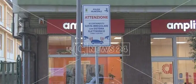 Cosenza, street control contro la sosta selvaggia - VIDEO