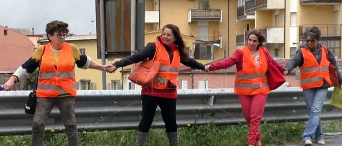 Lamezia, «Quel ponte va messo subito in sicurezza» - VIDEO