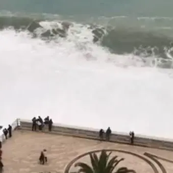Mareggiata da paura a Catanzaro Lido - VIDEO
