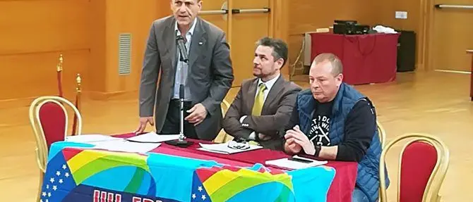 Lamezia, dipendenti comunali senza indennità: scatta la protesta - VIDEO