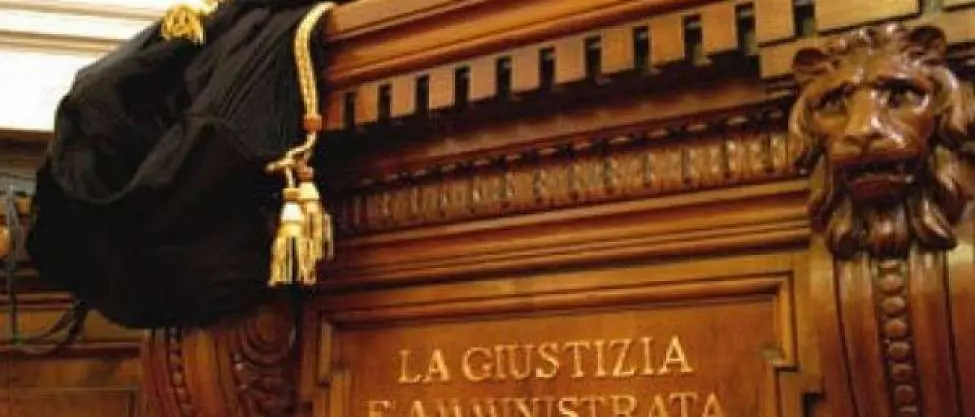 Usura: l'inchiesta Typografic regge in abbreviato. Nove condanne