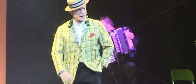 Massimo Ranieri “sogna” con il pubblico di Cosenza - VIDEO