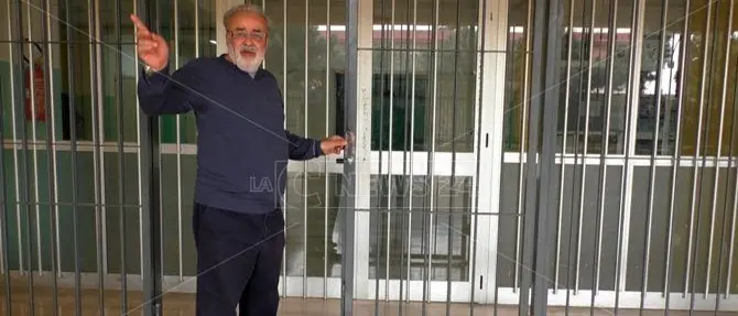 A Lamezia una scuola nel mirino dei ladri da sei mesi - VIDEO