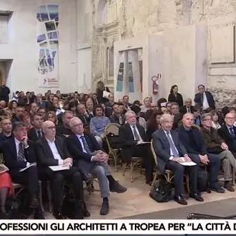 Tropea, un convegno per discutere del futuro delle nostre città - VIDEO