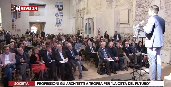 Tropea, un convegno per discutere del futuro delle nostre città - VIDEO