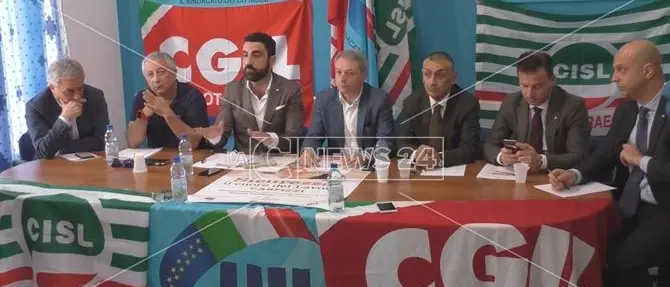 La sicurezza sul lavoro al centro del Primo Maggio dei sindacati a Carfizzi - VIDEO