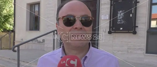 Caso Scandale: «Se ti candidi con Pingitore, ti bruciamo la macchina» - VIDEO