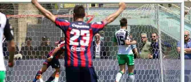 SERIE A | Lotta salvezza: colpaccio del Crotone