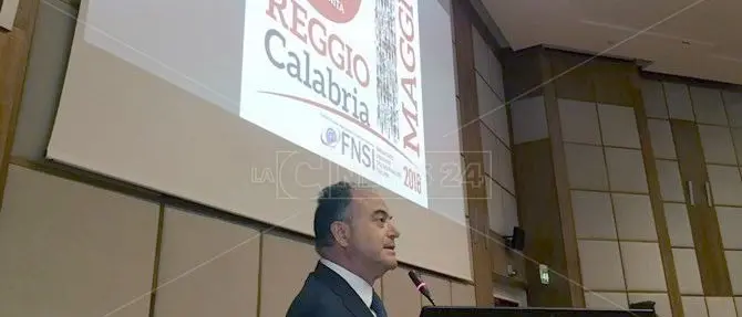 Gratteri ai giornalisti: «Abbiamo bisogno di voi, chi ha potere parla e non fa» FOTO - VIDEO