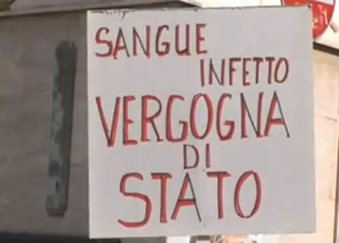 Sangue infetto, una strage di Stato: i racconti delle vittime calabresi - VIDEO