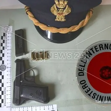 In centro a Cosenza con pistola e coltello: arrestato