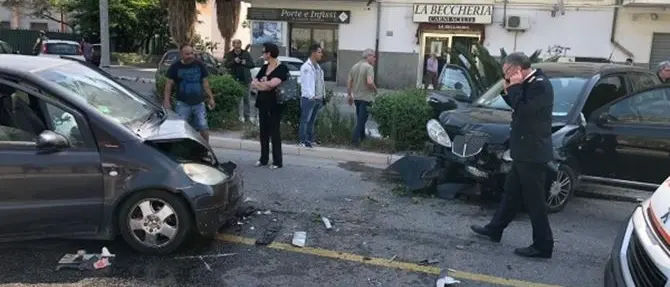 Crotone, incidente su via Gallucci: morto 72enne