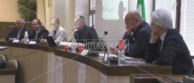 Crotone adotta il Manifesto della Salute - VIDEO