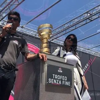 A Pizzo è festa per il via della settima tappa del Giro d’Italia - VIDEO