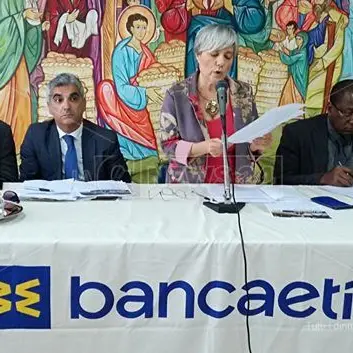 Banca Etica sceglie Lamezia per il raduno nazionale: l’immigrazione il tema - VIDEO