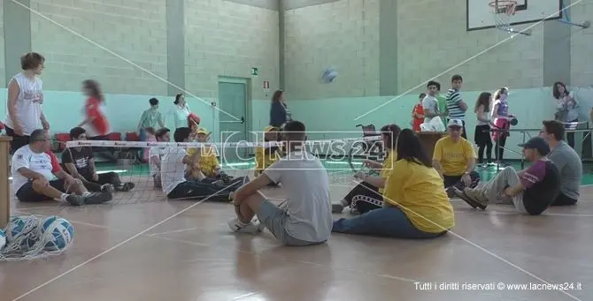 Crotone, a scuola con la Nazionale di Calcio Amputati - VIDEO