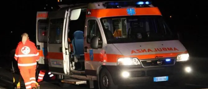 Bagnara Calabra, tragico scontro fra motocicli: morti due uomini, ferita una ragazza