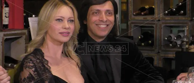 Anna Falchi testimonial per i venti anni di carriera di AntonGiulio Grande - VIDEO