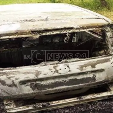 Scia di sangue nel Vibonese, ritrovata l’auto di Olivieri