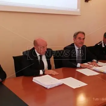 Anziani e invalidi derubati dei risparmi con la complicità dei dipendenti delle Poste