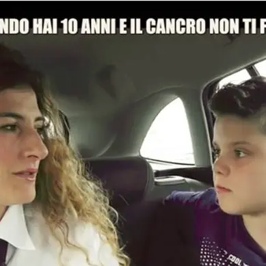 La terapia del sorriso, l'arma di Daniel per combattere il tumore - VIDEO
