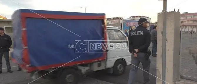 Catanzaro, spostamento del mercato di Lido: sfiorata la rissa -VIDEO