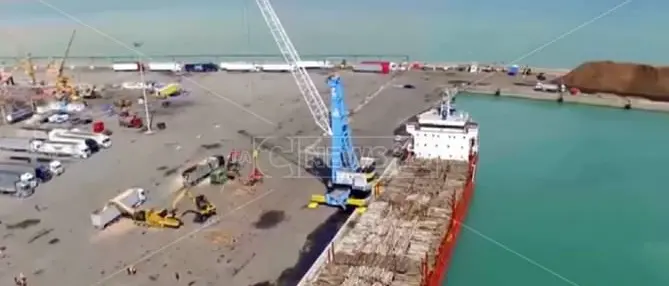 I pescatori di Schiavonea pronti alla scissione da Gioia Tauro - VIDEO