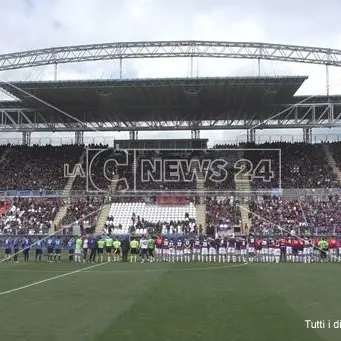 Serie A, il Crotone perde a Napoli e retrocede