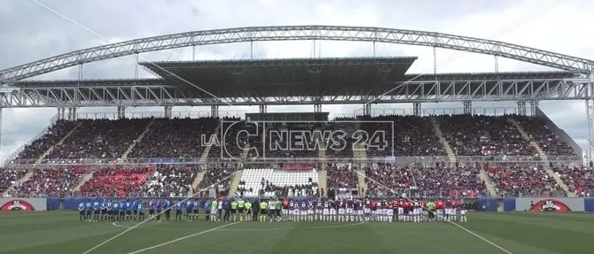 Serie A, il Crotone perde a Napoli e retrocede