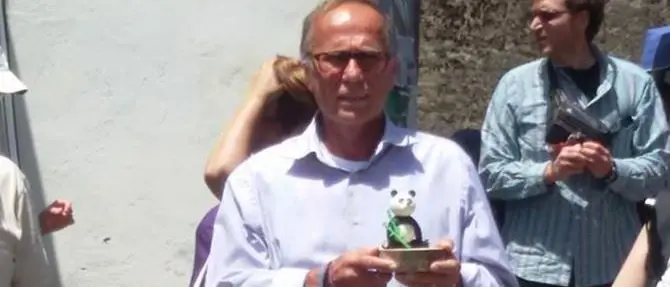 Il Wwf premia il pensionato che corre e pulisce la strada dove fa jogging