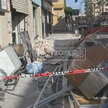 Esplosione a Cosenza, al vaglio le immagini delle telecamere