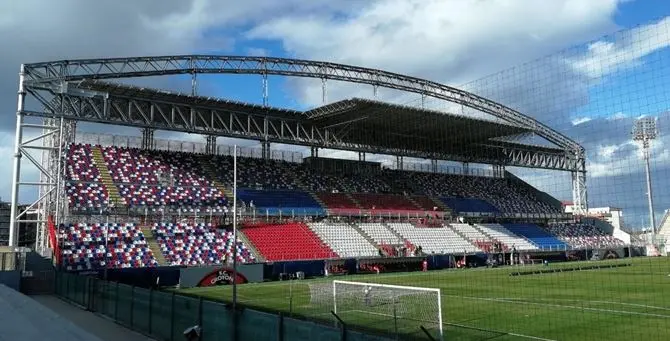 Crotone, ancora appeso il futuro dello stadio Ezio Scida