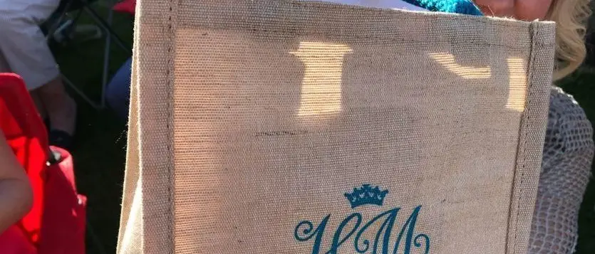 Royal Wedding, le bomboniere “non vip” in vendita su eBay a più di 1.000 euro