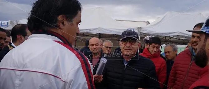 Mercato rionale a Catanzaro, ancora tensioni: slitta lo spostamento