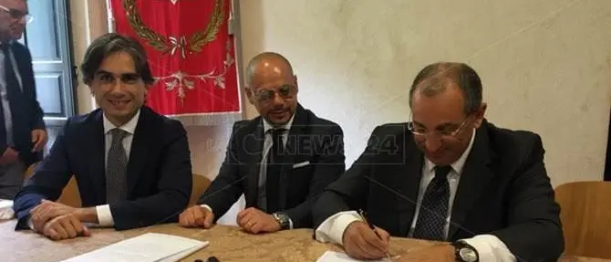 Contro la corruzione negli appalti, firmato “Il patto di Canolo” - VIDEO