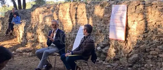 Carofiglio chiude la quinta edizione del “Festival letteratura e diritto” - VIDEO
