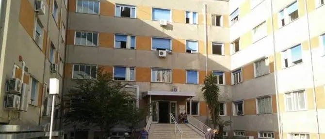 Neonato morto all’ospedale di Polistena. I genitori: «Vogliamo sapere cosa è successo»