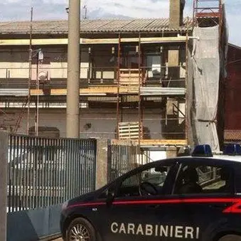 Smontano tetto di amianto senza autorizzazioni, due denunce a San Pietro a Maida