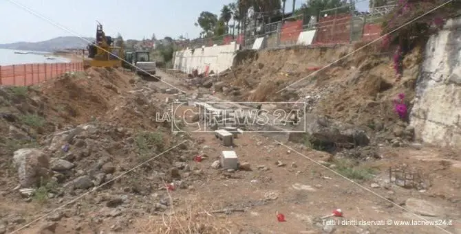 Il dramma degli operai morti a Crotone, nuovi rilievi sul cantiere - VIDEO