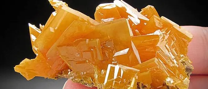 Wulfenite, ecco il minerale raro scoperto in Calabria