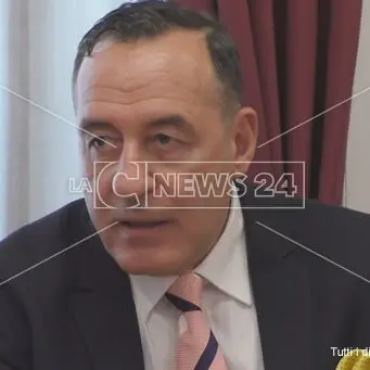 Crotone, i saluti del questore Sanfilippo: «Credo nel contatto cittadini-poliziotti» - VIDEO