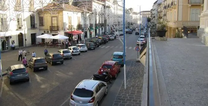 Lamezia, a rischio le fiere estive sul corso Numistrano. Indetta un’assemblea pubblica