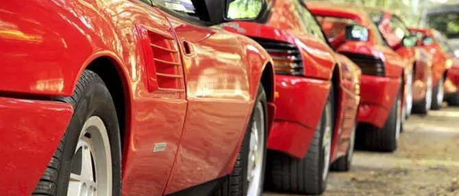 Raduno Ferrari a Scalea, 60 rosse in pista