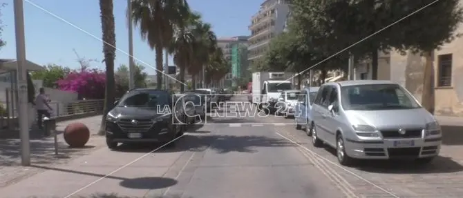 Crotone, rinviato a settembre il cambio del senso di marcia sul lungomare