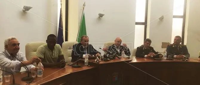 Migrante ucciso a San Calogero, il prefetto: «Spegnere le tensioni»