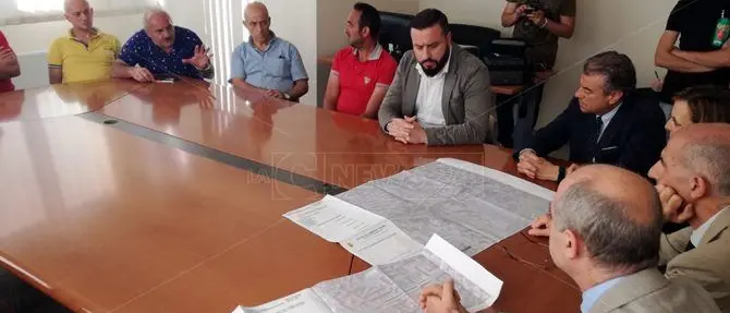 Fiere sospese sul corso a Lamezia, scontro commercianti-commissari -VIDEO